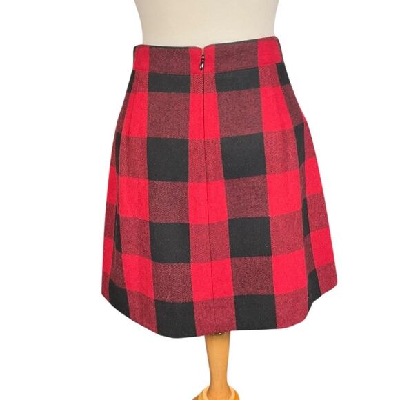 J.Crew Red Black Buffalo Check Wool Mini Skirt Size 4 Cozy Fall/ Winter Classic - Picture 2 of 9